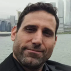 Erez Lirov